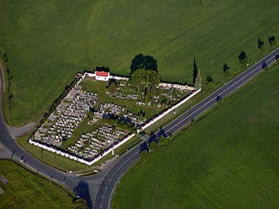 Hřbitov u Straškova